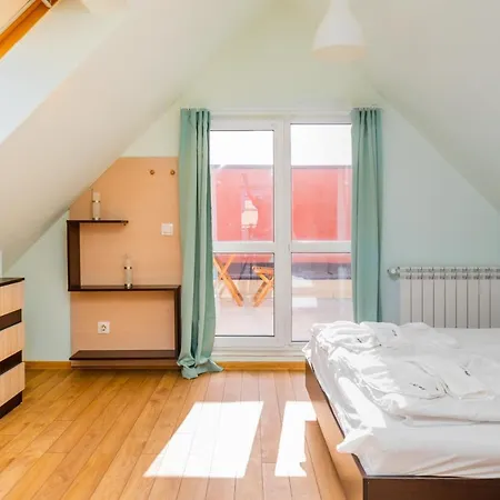Apartment The Eyrie 1-bd Lovely Maisonette By Flat Mаnager *