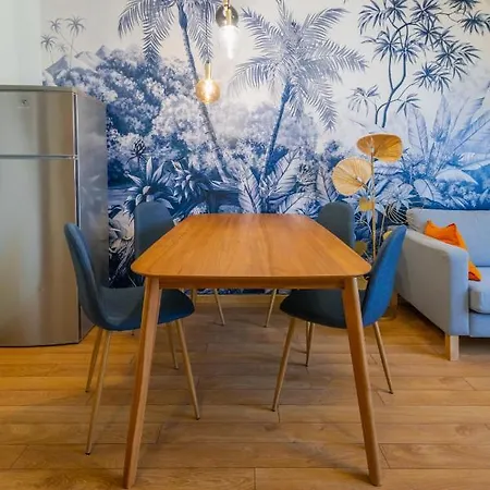 The Eyrie 1-bd Lovely Maisonette By Flat Mаnager Apartment
