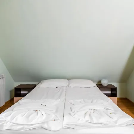 Apartment The Eyrie 1-bd Lovely Maisonette By Flat Mаnager *